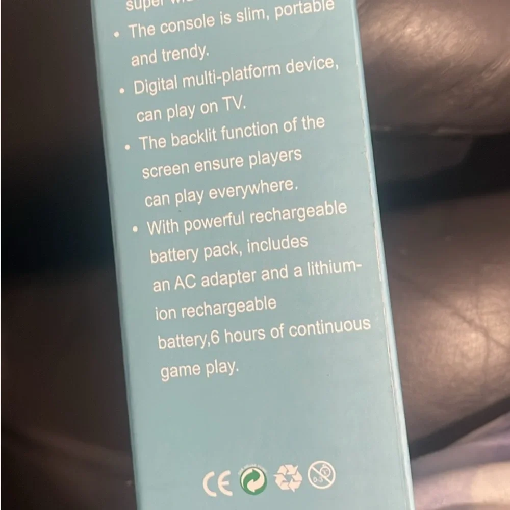 Portable Blue Gaming Console over 500 classic games. - Picture 5 of 5